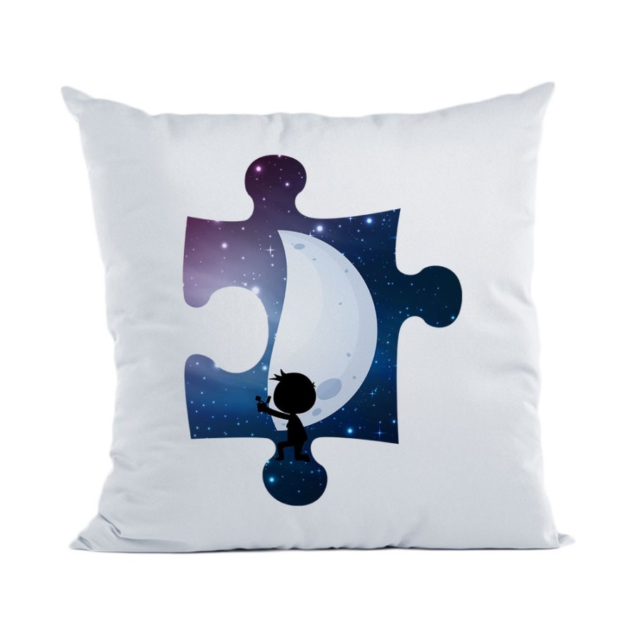 Cuscino personalizzabile con nome puzzle uomo su mezza luna Love