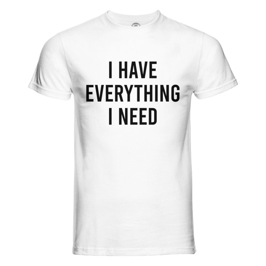 T-shirt uomo personalizzabile con nome i have everything i need Love