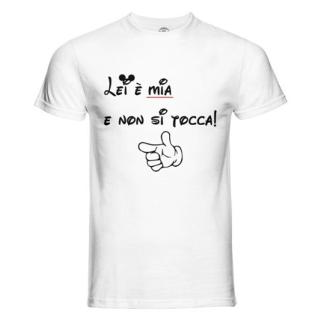 T-shirt uomo personalizzabile con nome lui è mio e non si...