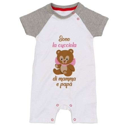 Pagliaccetto neonato sono il cucciolo la cucciola di mamma e papà Per la famiglia
