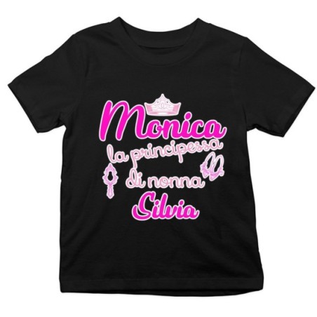 T-shirt bambino personalizzata con nomi sono la...