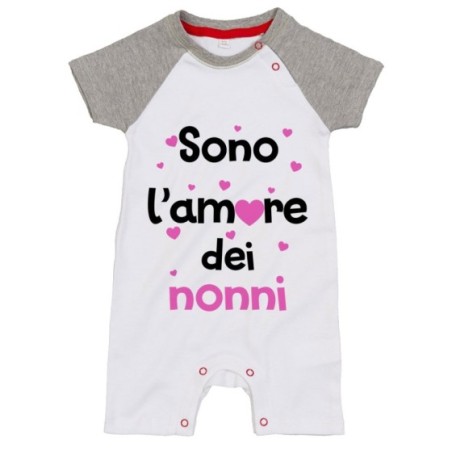 Pagliaccetto neonato personalizzabile con nomi sono l'amore del nonno dei nonni con cuoricini Per i nonni