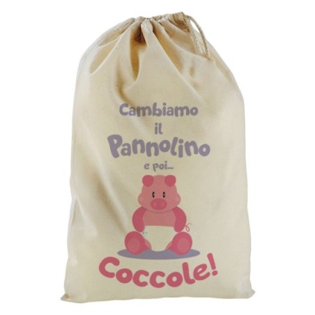 Sacchetto nascita bimbo cambiamo il pannolino e poi coccole
