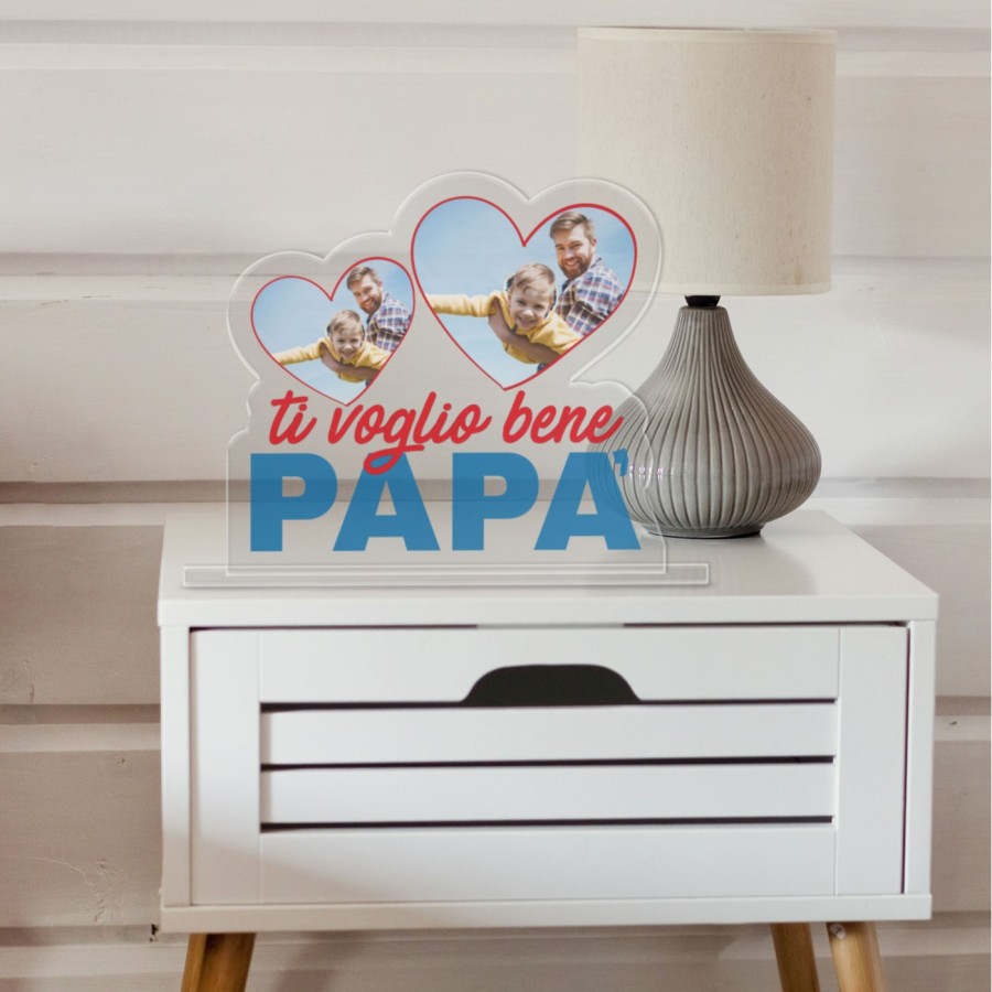 Targa in plexiglass personalizzata con foto nei cuori ti voglio bene papà Per il papà