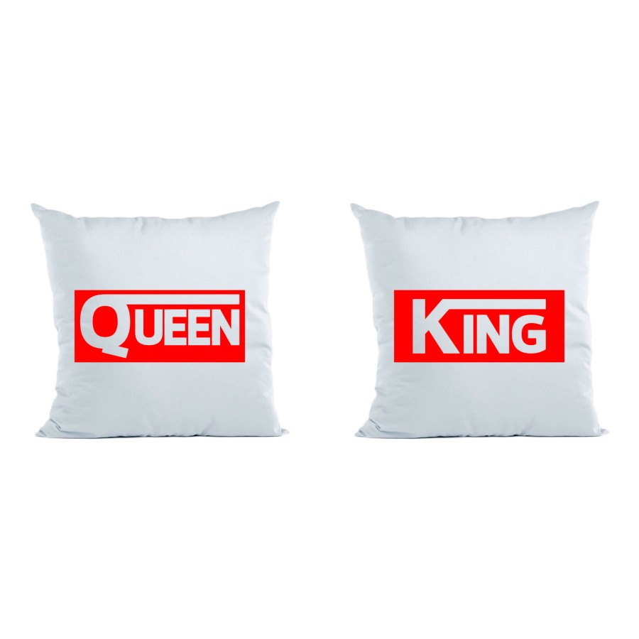 Coppia di cuscini personalizzabili con nomi v king e v queen
