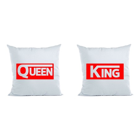 Coppia di cuscini personalizzabili con nomi v king e v queen