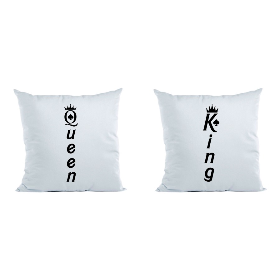 Coppia di cuscini personalizzabili con nomi king e queen verticale
