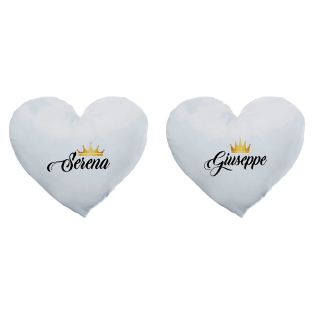 Coppia di cuscini personalizzati con nomi k and q con corona