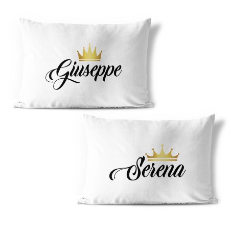 Coppia di federe personalizzate con nomi k and q con corona