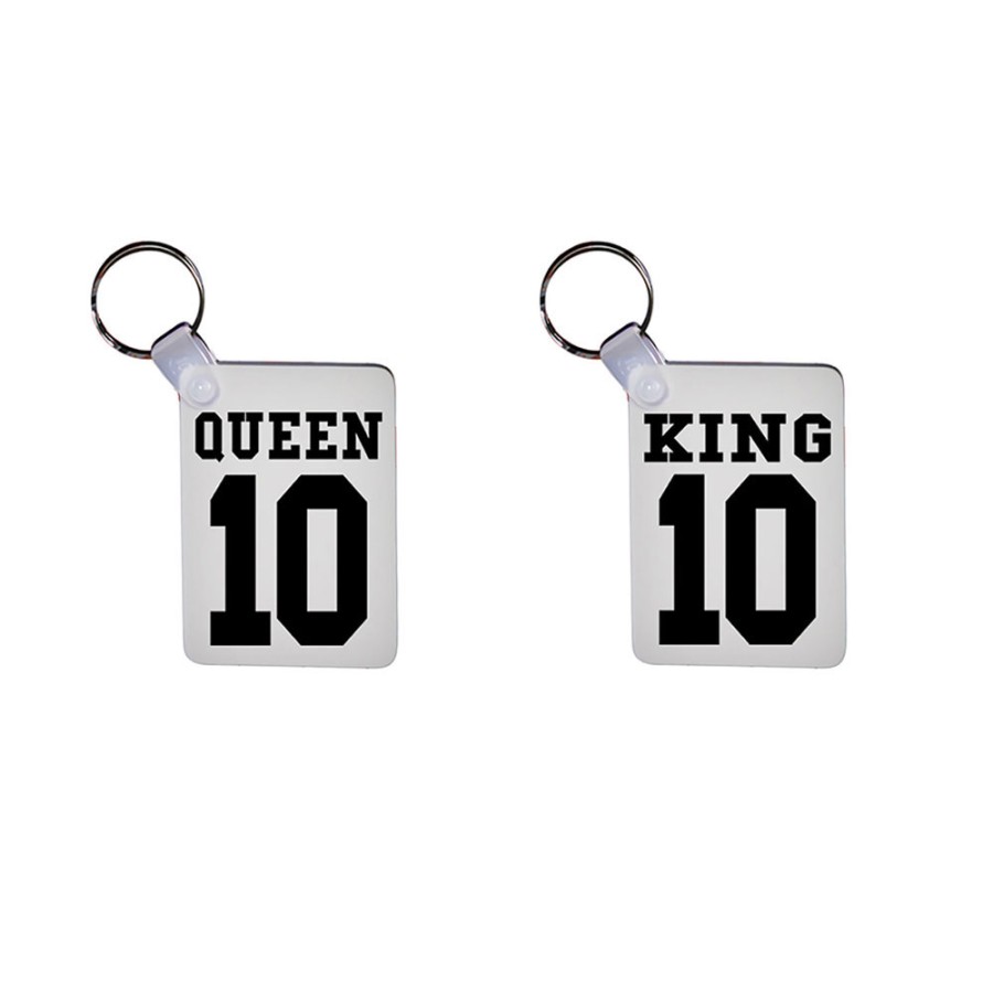 Coppia di portachiavi personalizzati con nomi e numeri king e queen