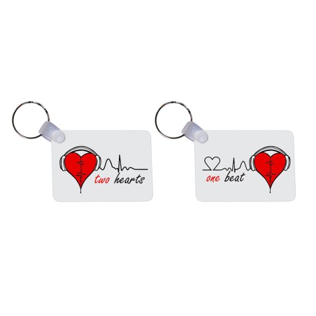 Coppia di portachiavi personalizzabili con nomi two hearts one beat