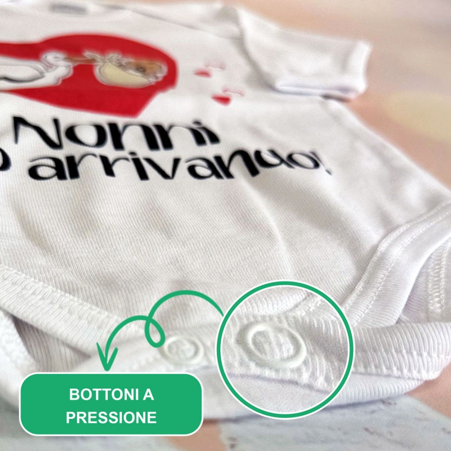 Body neonato nonno nonni sto arrivando con cicogna e cuoricini