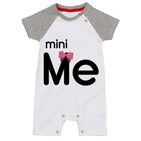 Pagliaccetto neonato mini me con fiocco