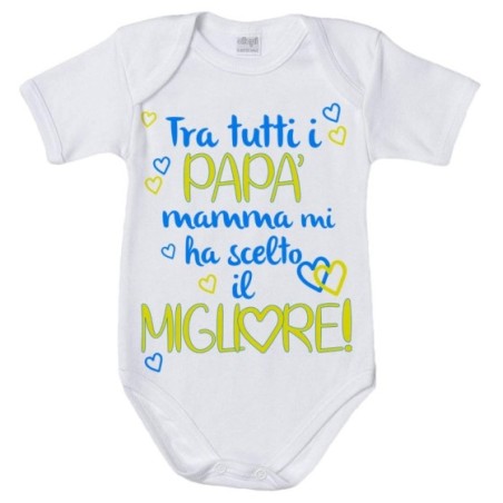 Body neonato tra tutti i papà mamma ha scelto il migliore