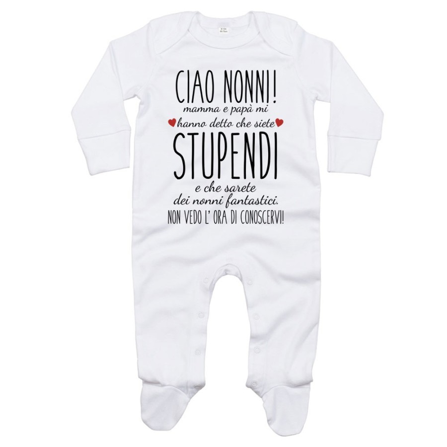 Tutina nonni mamma papà mi hanno detto che siete stupendi non vedo l'ora di conoscervi Per i nonni