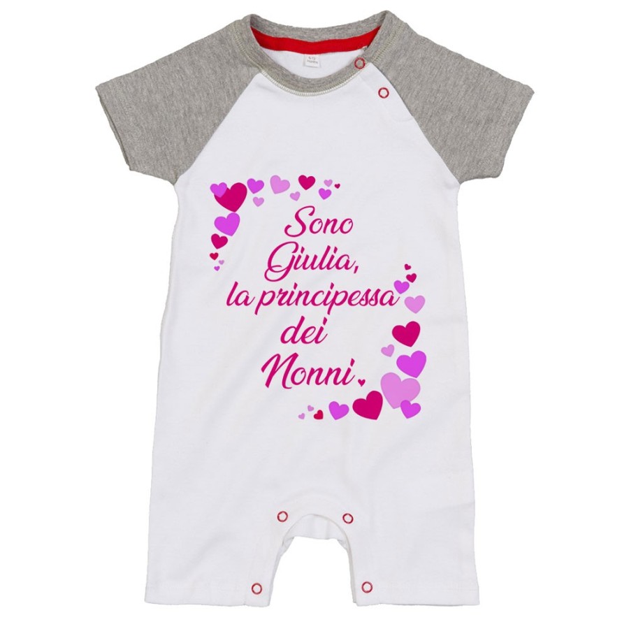 Pagliaccetto neonato personalizzato con nome e tanti cuori sono la principessa di nonno dei nonni Per i nonni