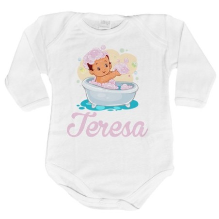 Body neonata personalizzato con nome bimba nella vasca