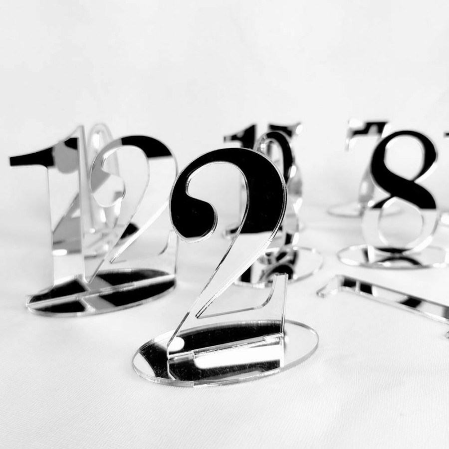 Segnatavolo numerato in plexiglass Sposi