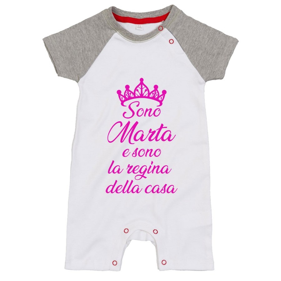 Pagliaccetto neonato personalizzato con nome sono il re la regina della casa Divertenti