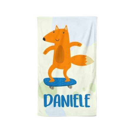Asciugamani personalizzato con nome volpe sullo skateboard