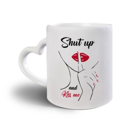 Tazza shut up and kiss me Frasi
