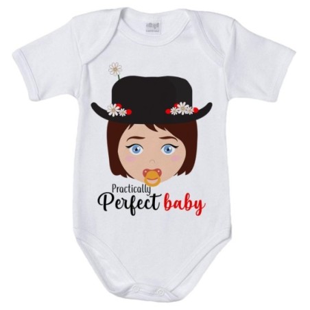 Body neonata practically a perfect baby