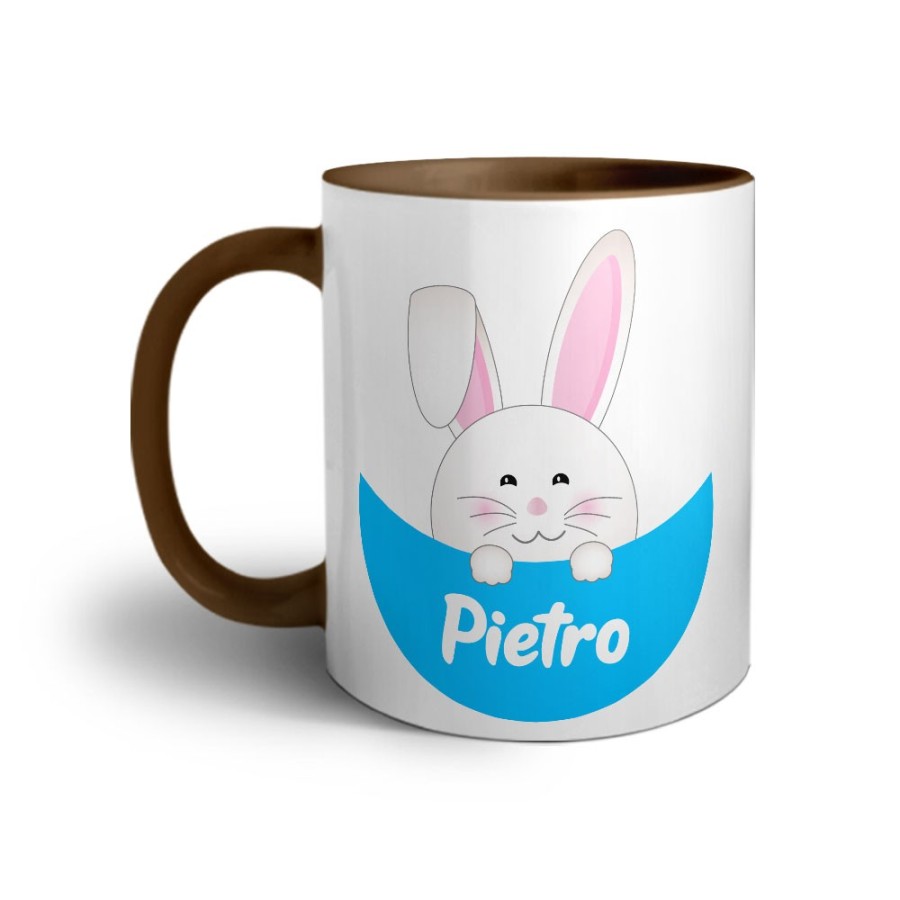 Tazza personalizzata con nome congilietto che esce dalla tasca Pasqua