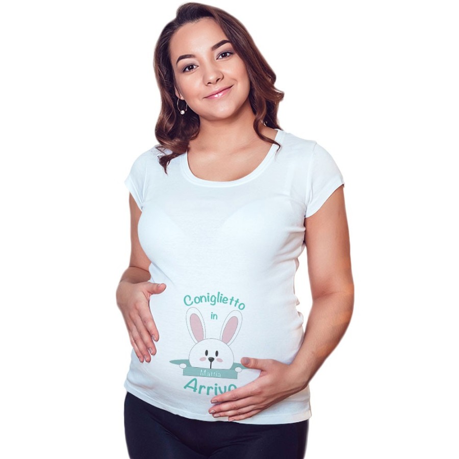 Maglia premaman personalizzabile con nome coniglietto in arrivo Pasqua