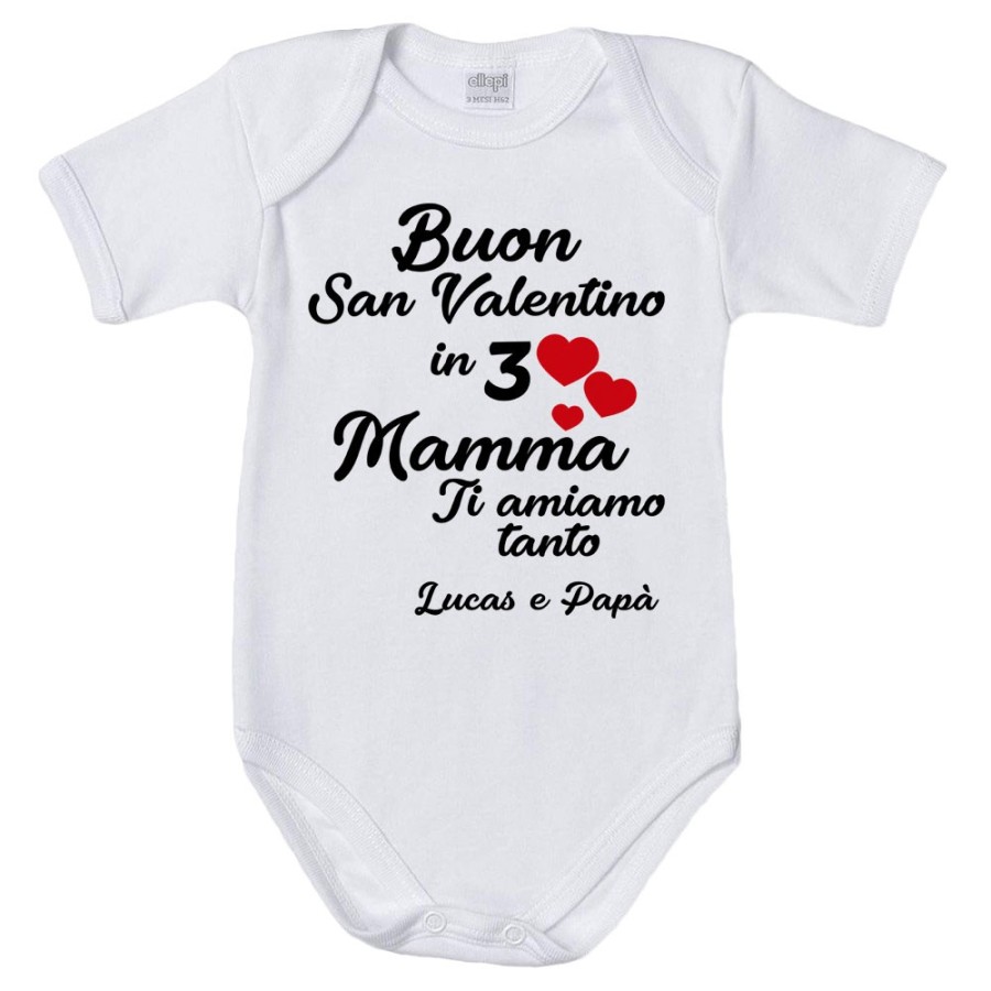 Body neonato personalizzato con nomi buon san valentino in 3 mamma ti amiamo tantissimo Love